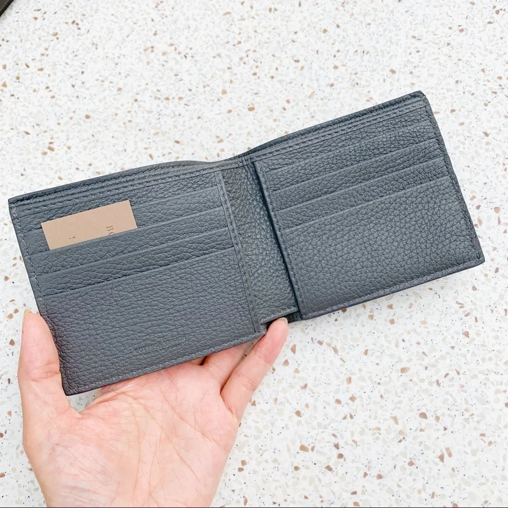 NWT Bottega Veneta Intriciato Leather BifoldWallet​
